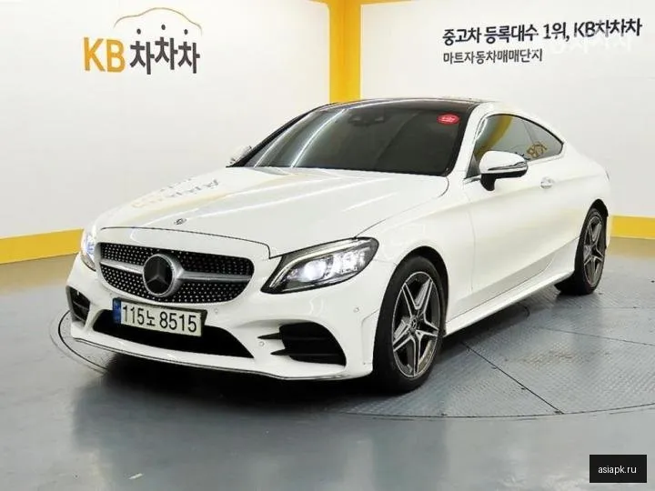 Mercedes-Benz C-Class 2