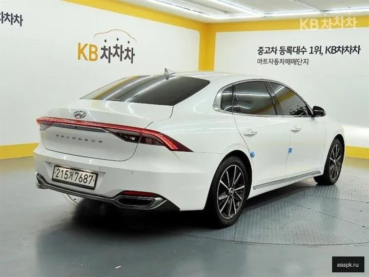 Hyundai Grandeur 4
