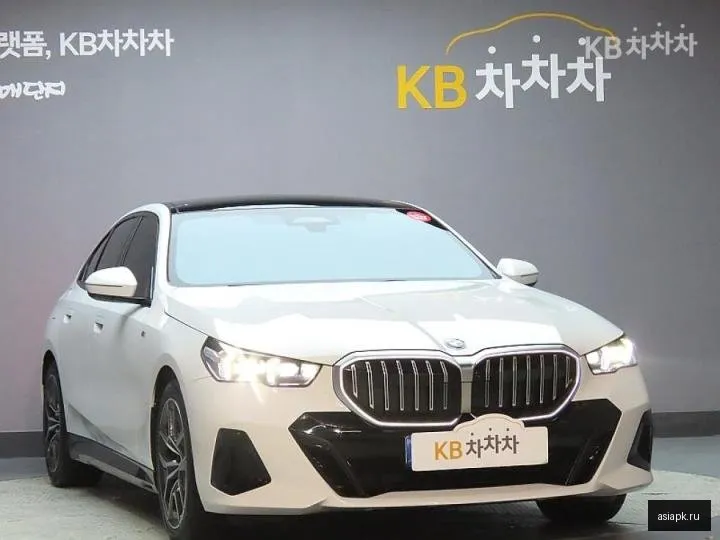 BMW 5-Series 3