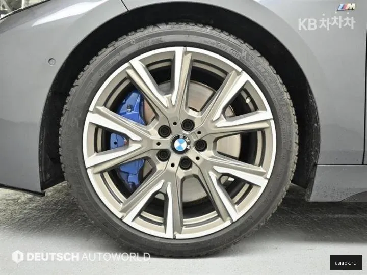 BMW 1-Series 5