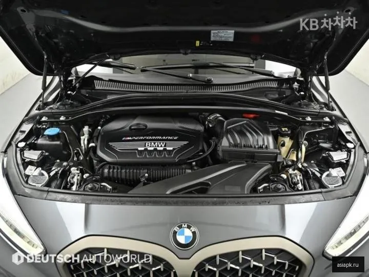 BMW 1-Series 6