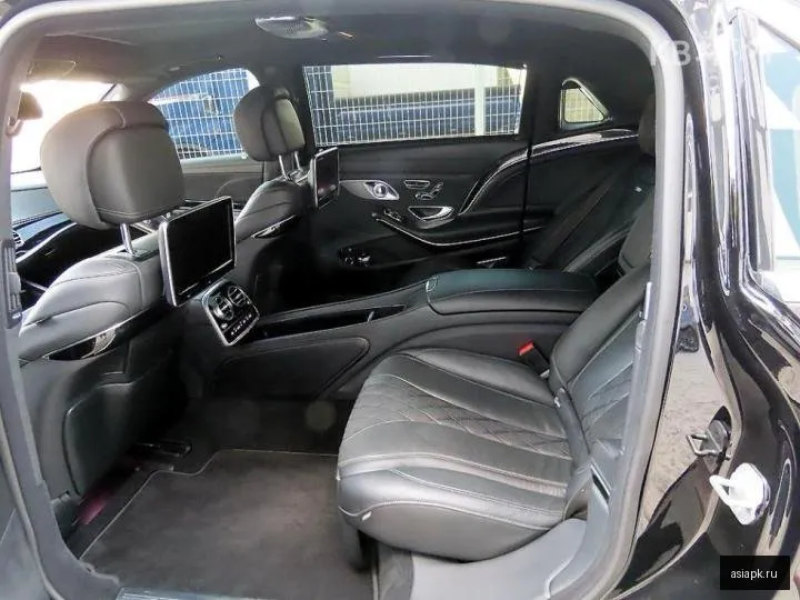 Mercedes-Benz S-Class 6