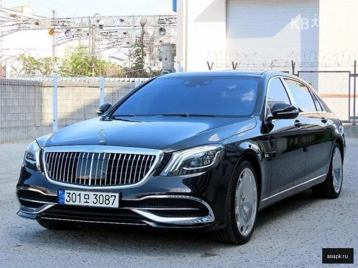 Mercedes-Benz S-Class 2