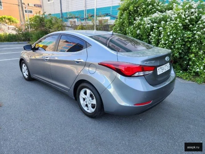 Hyundai Avante 2
