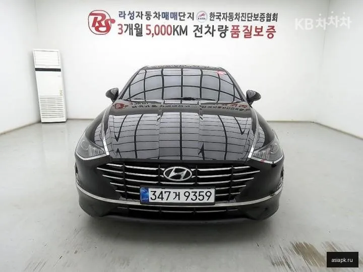 Hyundai Sonata 2