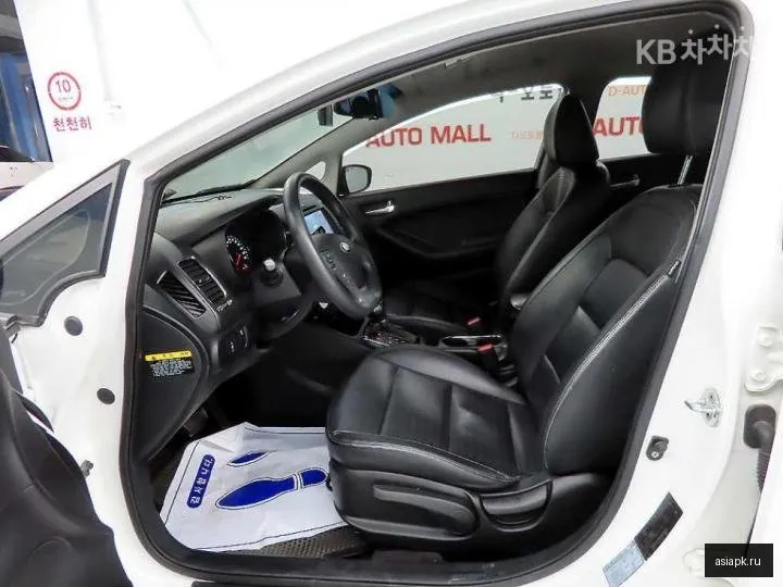 Kia K3 6