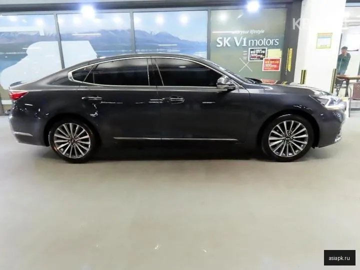 Kia K7 3