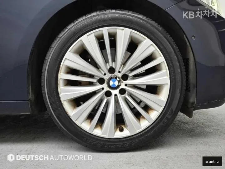 BMW 3-Series Gran Turismo 5