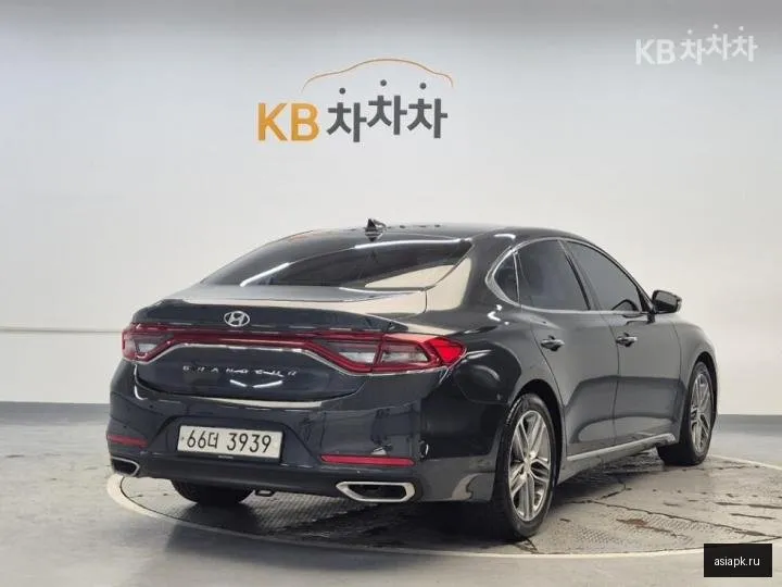 Hyundai Grandeur 3