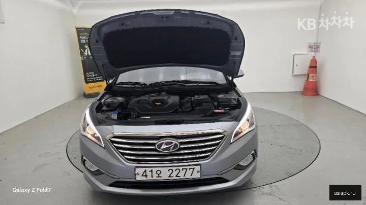 Hyundai Sonata 2