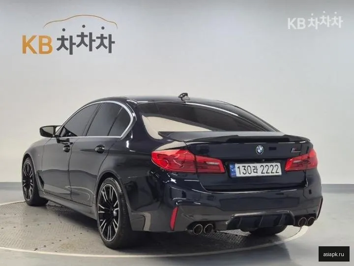 BMW 5-Series 2