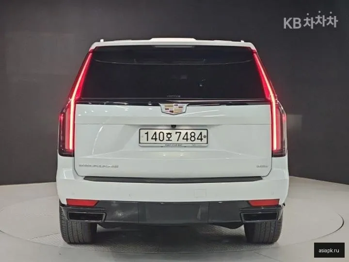 Cadillac Escalade 3