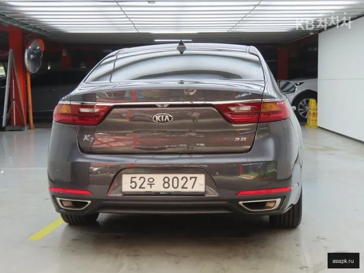 Kia K7 3