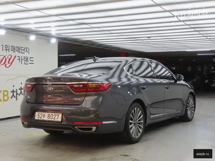 Kia K7 4