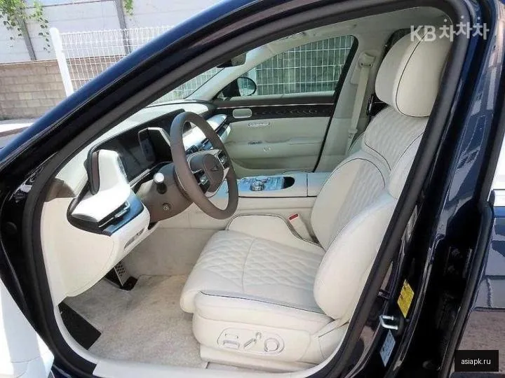 Genesis G90 5
