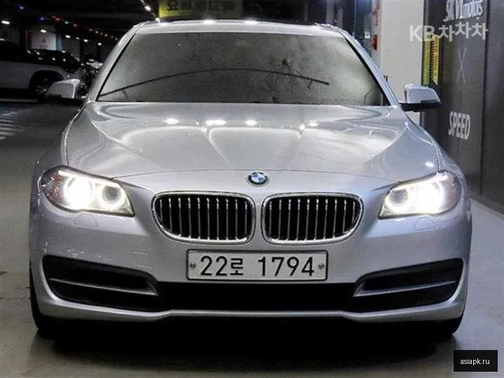 BMW 5-Series 3