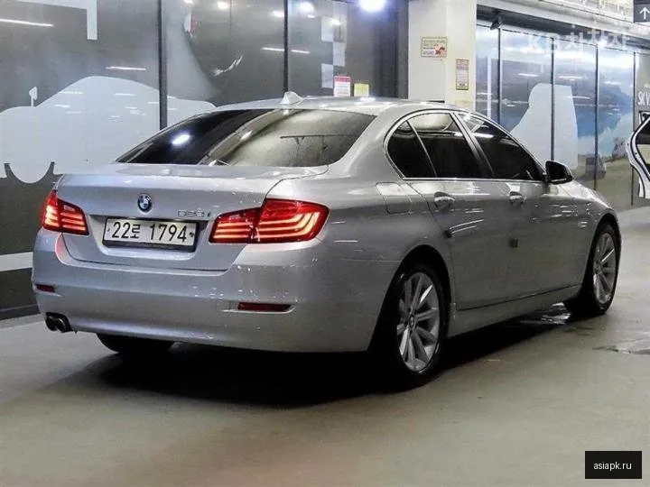 BMW 5-Series 5