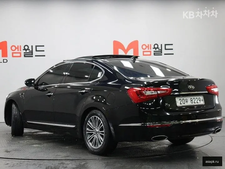 Kia K7 4