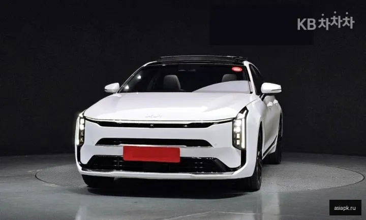 Kia K8 2
