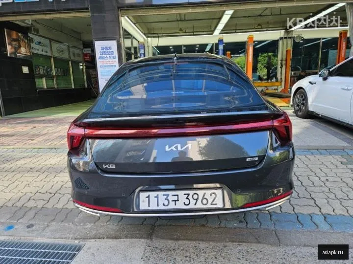Kia K8 5