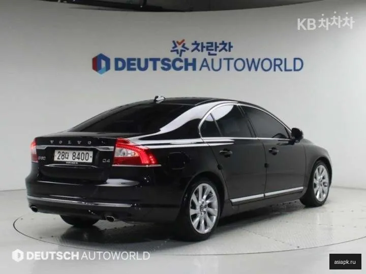 Volvo S80 2