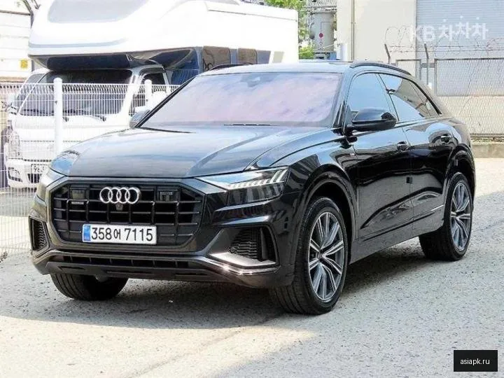 Audi Q8 2