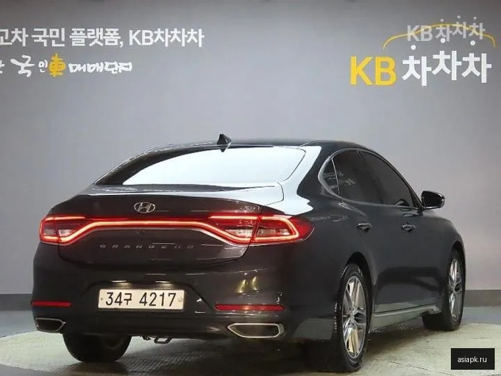 Hyundai Grandeur 2
