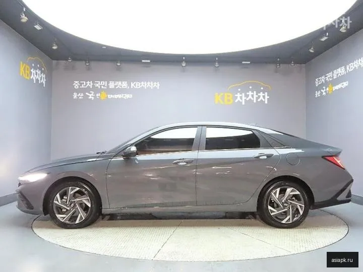 Hyundai Avante 5