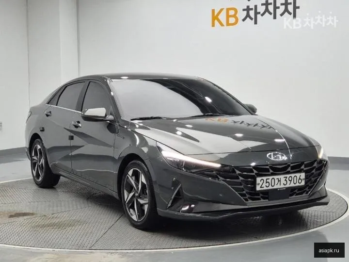 Hyundai Avante 4
