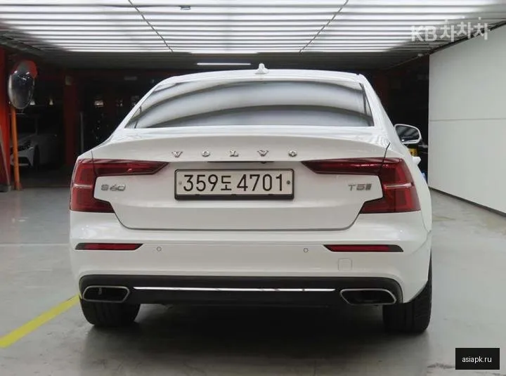 Volvo S60 3