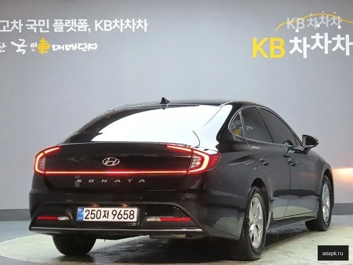 Hyundai Sonata 2