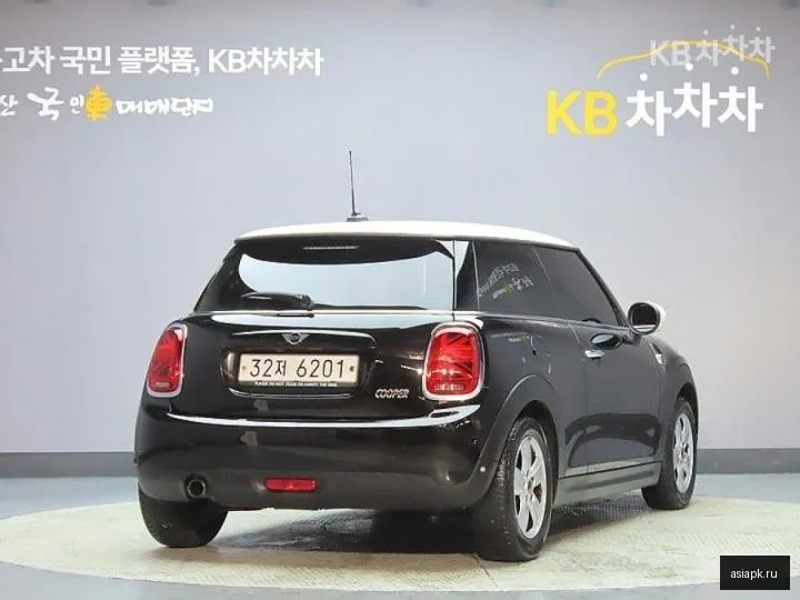 MINI Hatch 2