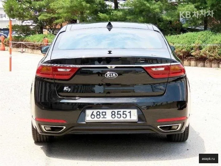 Kia K7 4