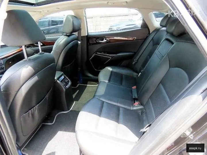 Kia K7 6
