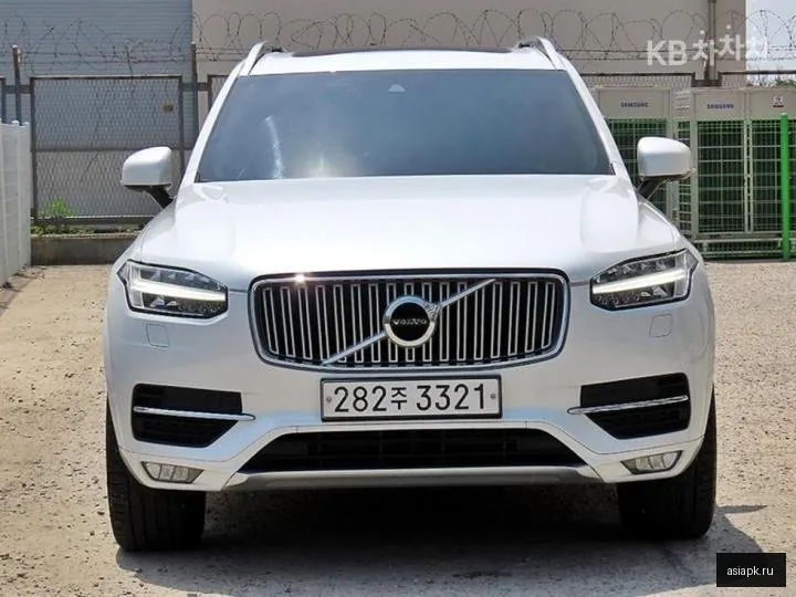 Volvo XC90