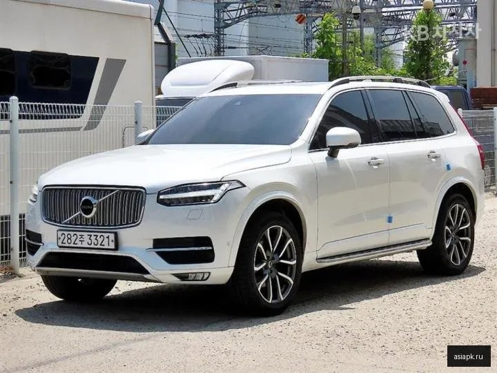 Volvo XC90 2