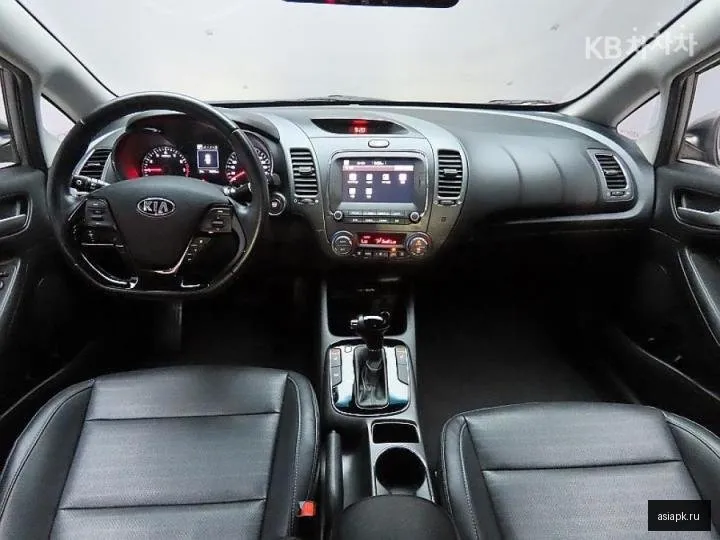 Kia K3 6