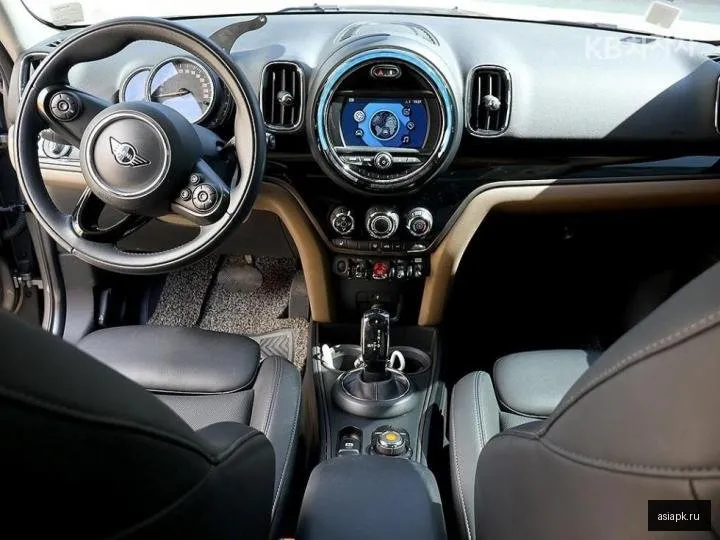 MINI Countryman 5