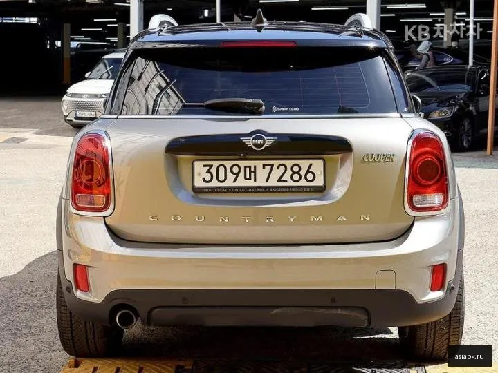 MINI Countryman 3