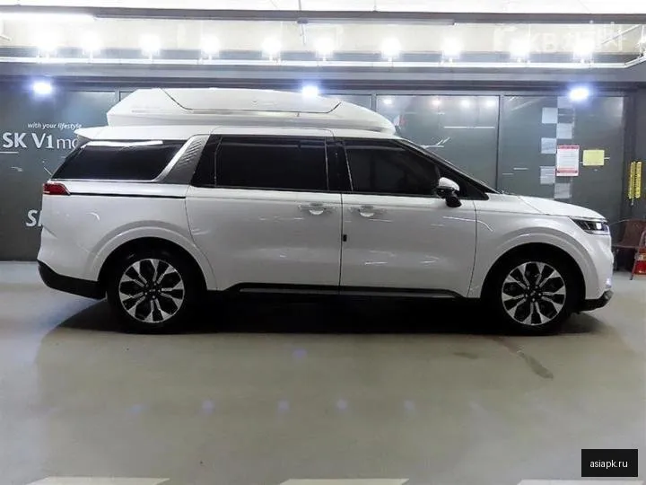 Kia Carnival 3