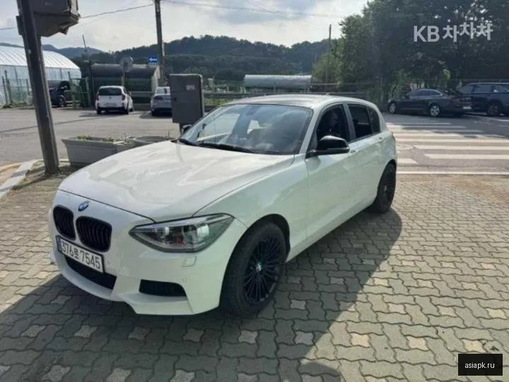 BMW 1-Series 2