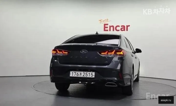 Hyundai Sonata 4
