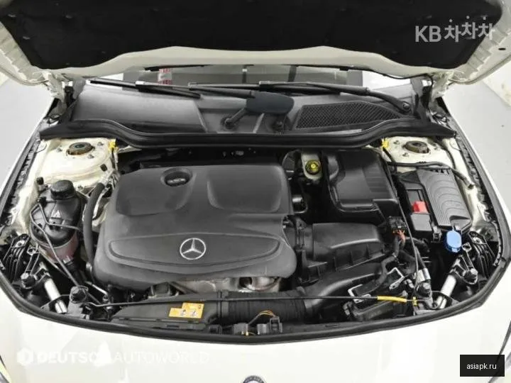 Mercedes-Benz CLA-Class 6