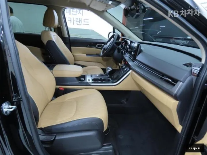 Kia Carnival 6