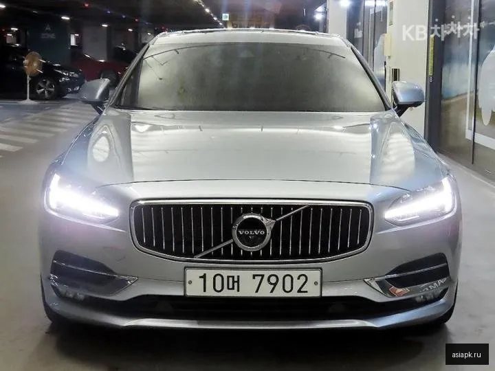 Volvo S90 2