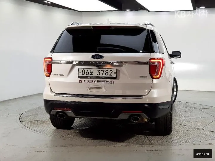 Ford Explorer 3