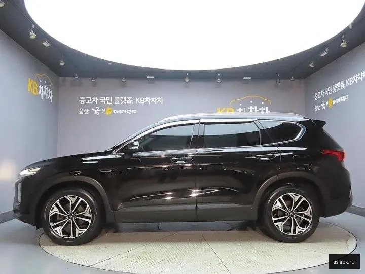 Hyundai Santa Fe 5