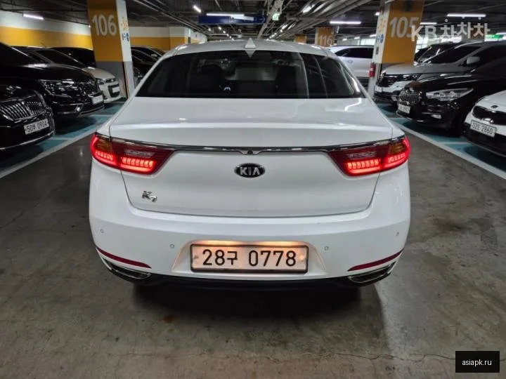 Kia K7 3