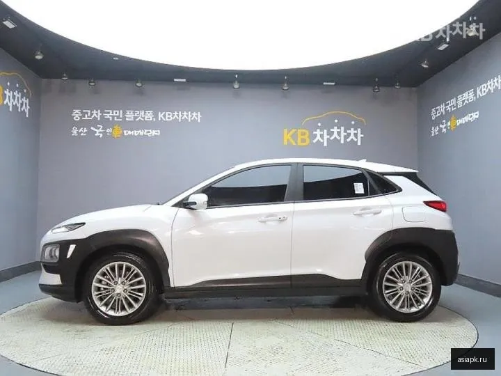 Hyundai Kona 5