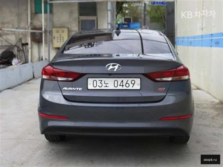 Hyundai Avante 3
